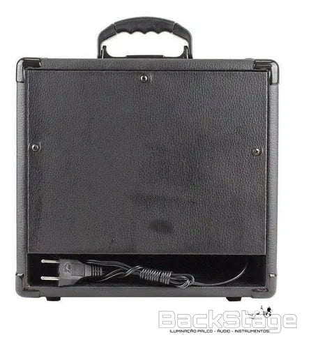 Amplificador Borne Strike G30 Guitarra 15w Preto 110v/220v